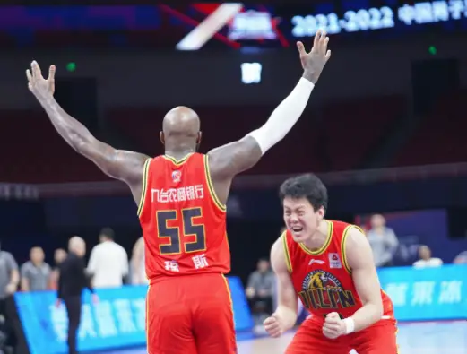 吉林九台农商银行冠名后，如何靠本土球员逆袭CBA？